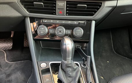 Volkswagen Jetta VII, 2019 год, 2 350 000 рублей, 3 фотография