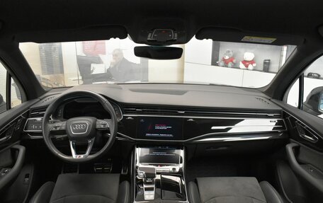 Audi Q7, 2021 год, 9 630 000 рублей, 10 фотография