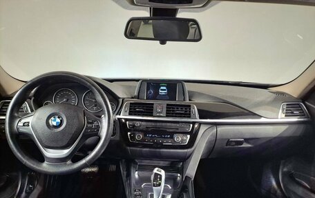 BMW 3 серия, 2017 год, 2 994 300 рублей, 14 фотография
