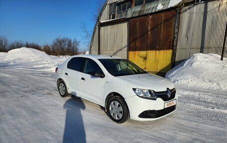 Renault Logan II, 2018 год, 590 000 рублей, 2 фотография