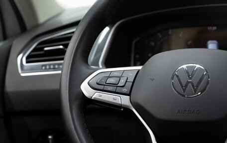 Volkswagen Tiguan II, 2022 год, 3 499 000 рублей, 18 фотография