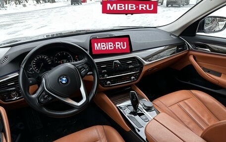 BMW 5 серия, 2018 год, 3 090 000 рублей, 8 фотография