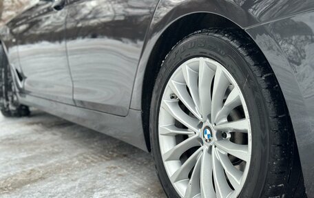 BMW 5 серия, 2018 год, 3 090 000 рублей, 17 фотография