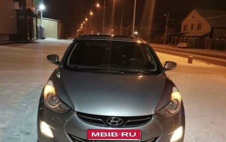 Hyundai Avante, 2011 год, 1 270 000 рублей, 2 фотография