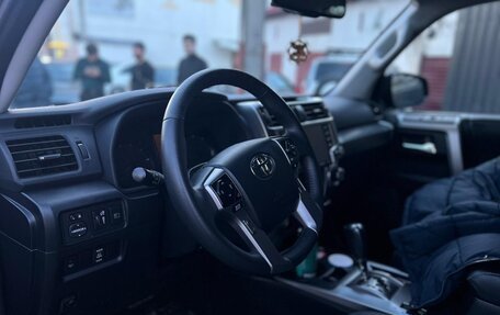 Toyota 4Runner V, 2020 год, 2 450 000 рублей, 7 фотография
