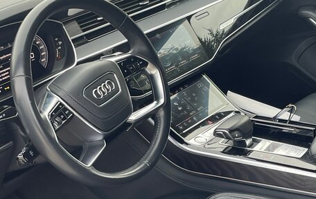 Audi A8, 2019 год, 5 700 000 рублей, 14 фотография