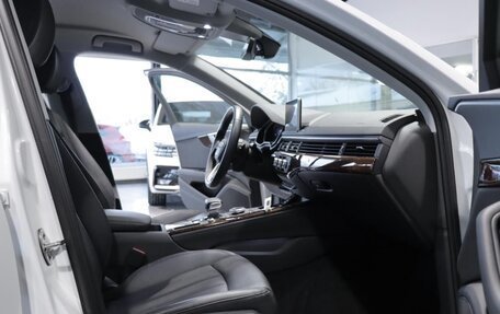 Audi A4, 2019 год, 4 100 000 рублей, 9 фотография