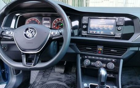 Volkswagen Jetta VII, 2020 год, 1 900 000 рублей, 16 фотография