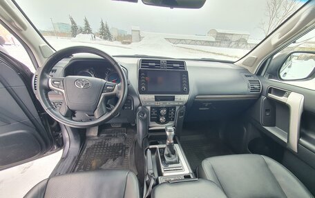 Toyota Land Cruiser Prado 150 рестайлинг 2, 2020 год, 6 800 000 рублей, 21 фотография