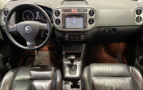 Volkswagen Tiguan I, 2010 год, 1 349 000 рублей, 10 фотография