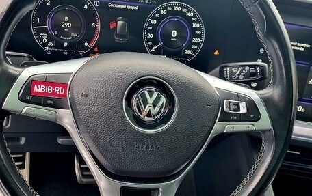 Volkswagen Touareg III, 2018 год, 5 790 000 рублей, 17 фотография