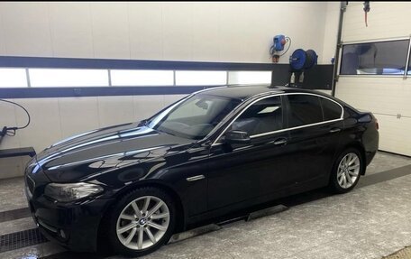 BMW 5 серия, 2013 год, 1 950 000 рублей, 15 фотография