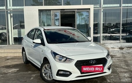 Hyundai Solaris II рестайлинг, 2018 год, 1 449 000 рублей, 3 фотография