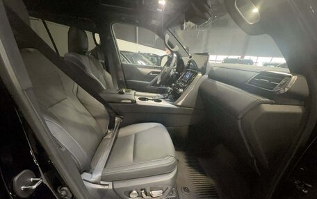 Lexus LX, 2023 год, 15 000 000 рублей, 4 фотография