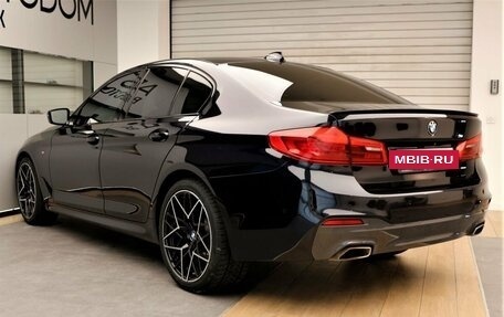 BMW 5 серия, 2019 год, 3 799 900 рублей, 5 фотография