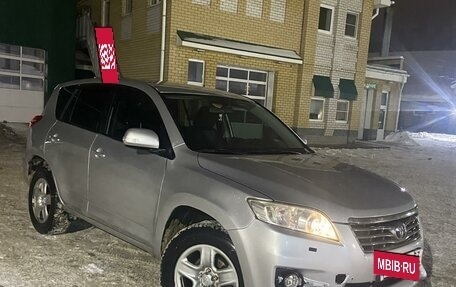 Toyota RAV4, 2011 год, 1 050 000 рублей, 4 фотография