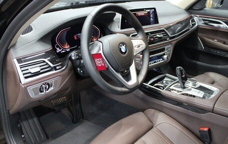 BMW 7 серия, 2020 год, 11 490 000 рублей, 10 фотография