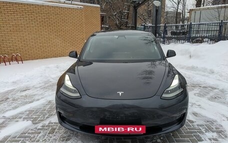 Tesla Model 3 I, 2021 год, 3 200 000 рублей, 2 фотография