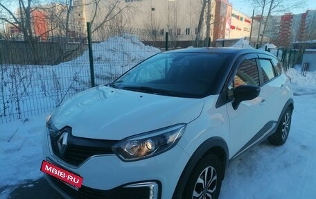 Renault Kaptur I рестайлинг, 2018 год, 1 950 000 рублей, 6 фотография