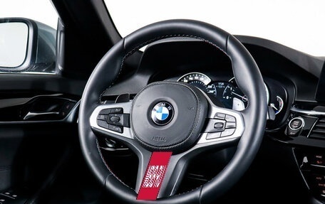 BMW 5 серия, 2017 год, 2 657 000 рублей, 17 фотография