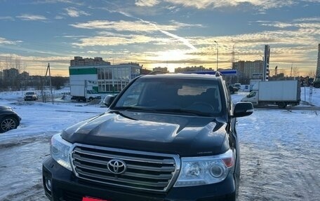 Toyota Land Cruiser 200, 2015 год, 4 100 000 рублей, 3 фотография