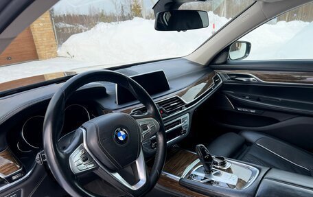 BMW 7 серия, 2015 год, 4 500 000 рублей, 16 фотография