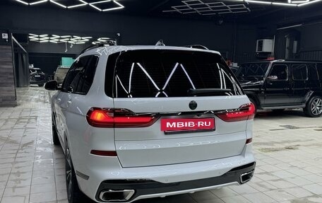 BMW X7, 2020 год, 9 000 000 рублей, 3 фотография