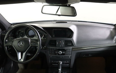 Mercedes-Benz E-Класс, 2011 год, 1 499 000 рублей, 14 фотография