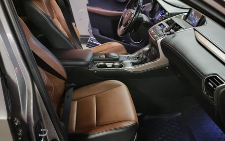 Lexus NX I, 2015 год, 3 000 000 рублей, 13 фотография
