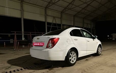 Chevrolet Aveo III, 2012 год, 735 000 рублей, 3 фотография