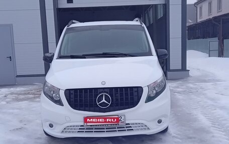 Mercedes-Benz Vito, 2016 год, 2 900 000 рублей, 2 фотография