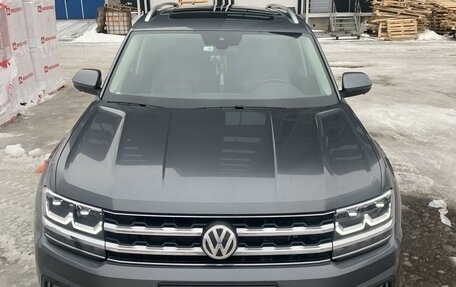 Volkswagen Teramont I, 2018 год, 3 400 000 рублей, 3 фотография