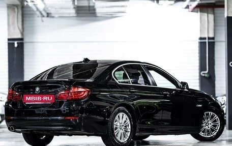 BMW 5 серия, 2012 год, 1 640 000 рублей, 2 фотография