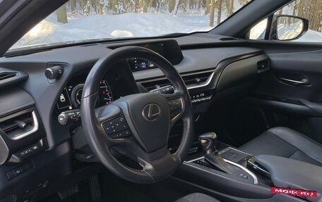 Lexus UX I, 2019 год, 3 100 000 рублей, 18 фотография