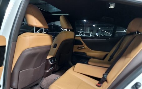 Lexus ES VII, 2021 год, 3 511 777 рублей, 10 фотография