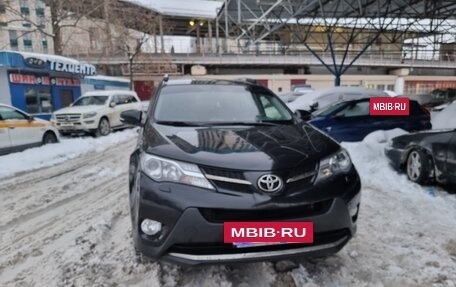 Toyota RAV4, 2013 год, 2 100 000 рублей, 4 фотография