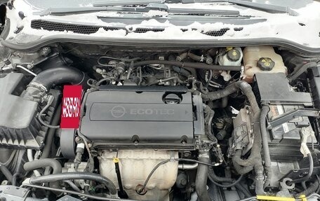 Opel Astra J, 2011 год, 730 000 рублей, 6 фотография