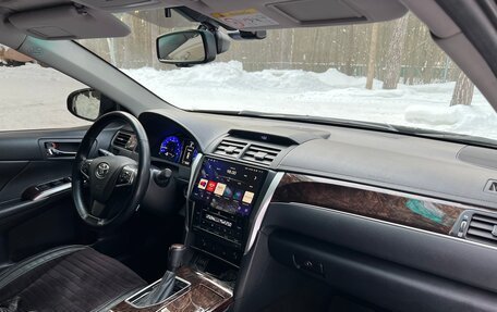 Toyota Camry, 2017 год, 2 950 000 рублей, 14 фотография