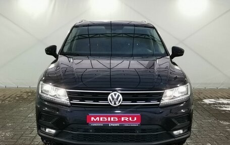 Volkswagen Tiguan II, 2018 год, 2 100 000 рублей, 3 фотография