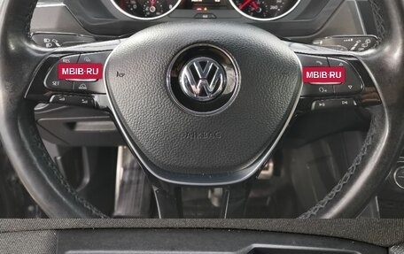 Volkswagen Tiguan II, 2018 год, 2 100 000 рублей, 18 фотография