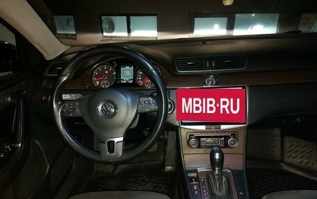 Volkswagen Passat B7, 2011 год, 1 389 000 рублей, 8 фотография