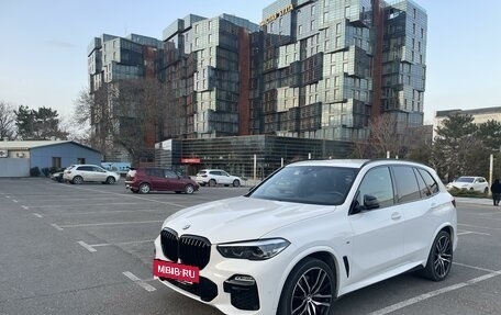 BMW X5, 2019 год, 6 900 000 рублей, 2 фотография