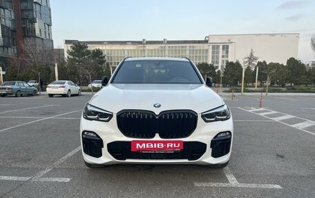 BMW X5, 2019 год, 6 900 000 рублей, 4 фотография