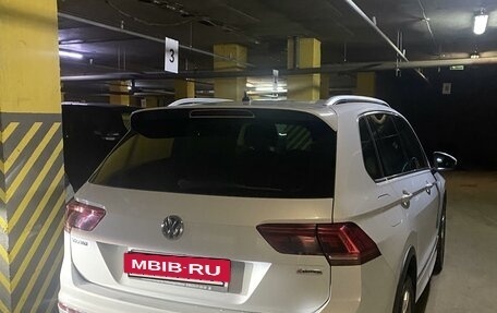 Volkswagen Tiguan II, 2019 год, 3 390 000 рублей, 8 фотография