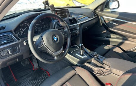 BMW 3 серия, 2015 год, 2 650 000 рублей, 13 фотография