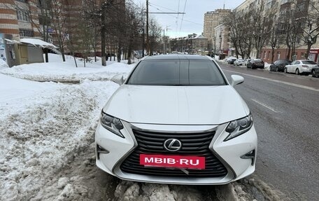 Lexus ES VII, 2015 год, 2 600 000 рублей, 3 фотография