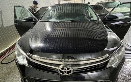 Toyota Camry, 2015 год, 2 550 000 рублей, 2 фотография