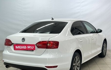 Volkswagen Jetta VI, 2012 год, 1 039 000 рублей, 5 фотография