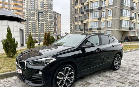 BMW X2, 2018 год, 2 400 000 рублей, 8 фотография