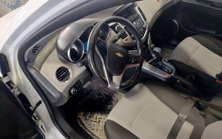 Chevrolet Cruze II, 2012 год, 910 000 рублей, 9 фотография